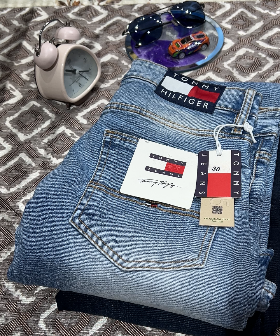 T Jeans