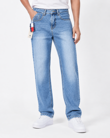 T Jeans